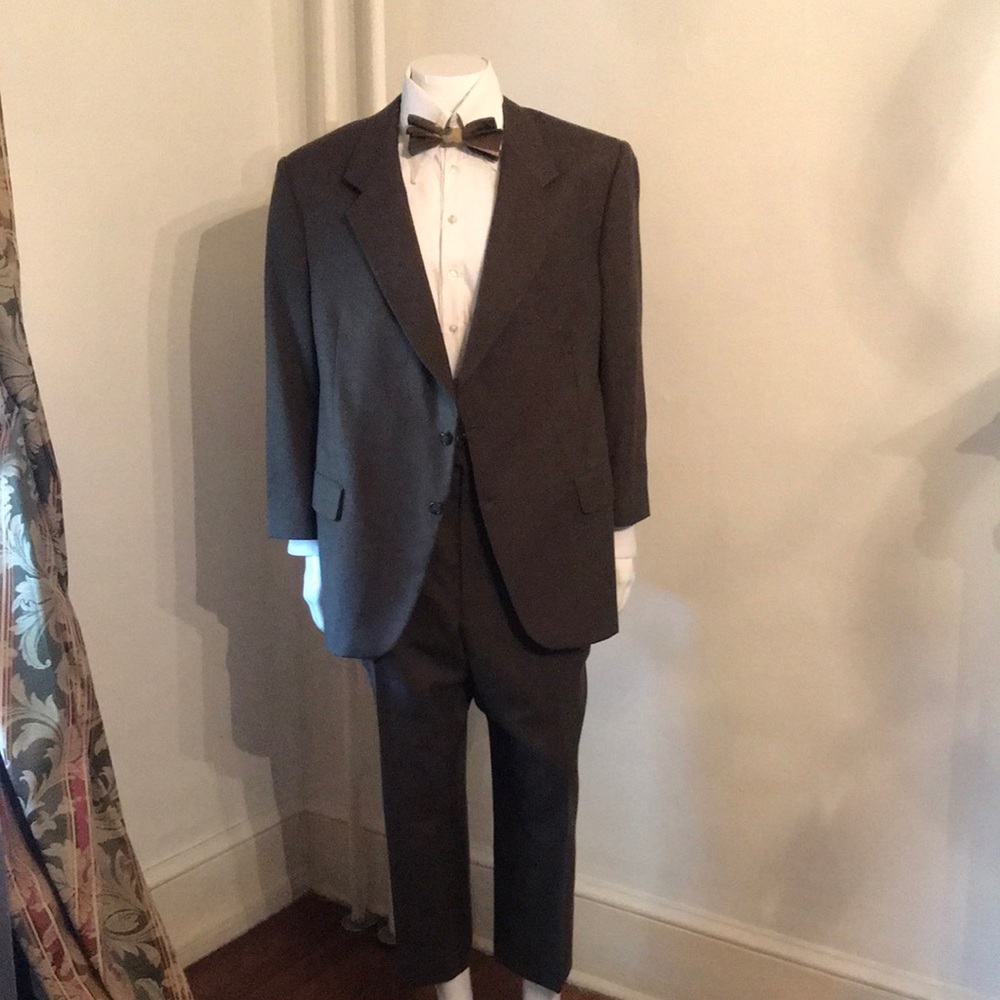 Hart Schaffner Marx custom made 2 piece suit 50-43/37